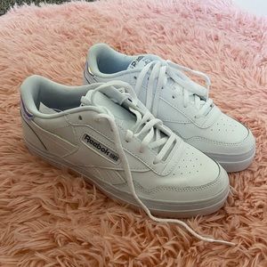 **SOLD** NWT Reebok Shoes
